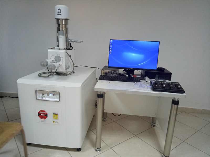 Microscope Electronique à Balayage ITL-100